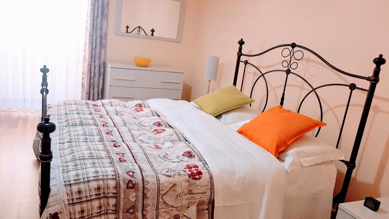 Appuntamento Al Porto Villa Savona Buitenkant foto