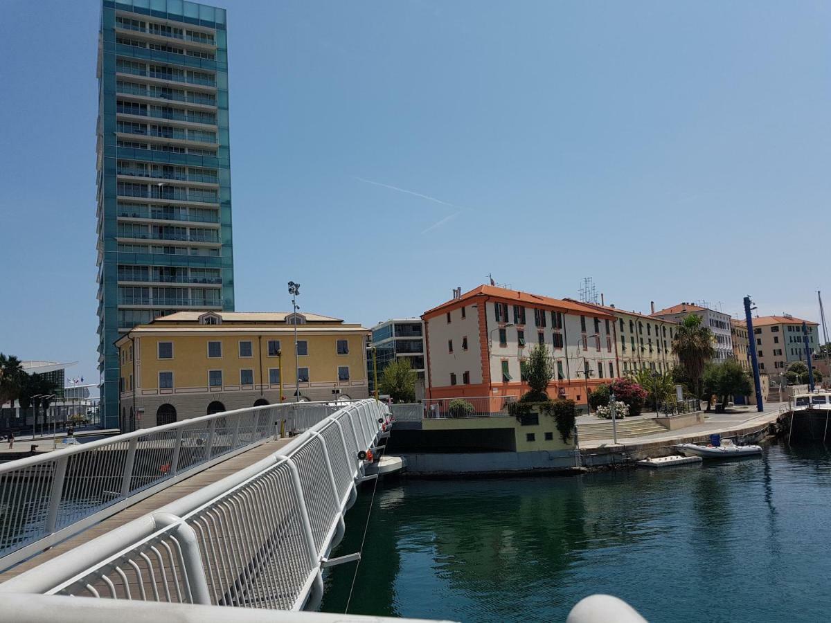 Appuntamento Al Porto Villa Savona Buitenkant foto