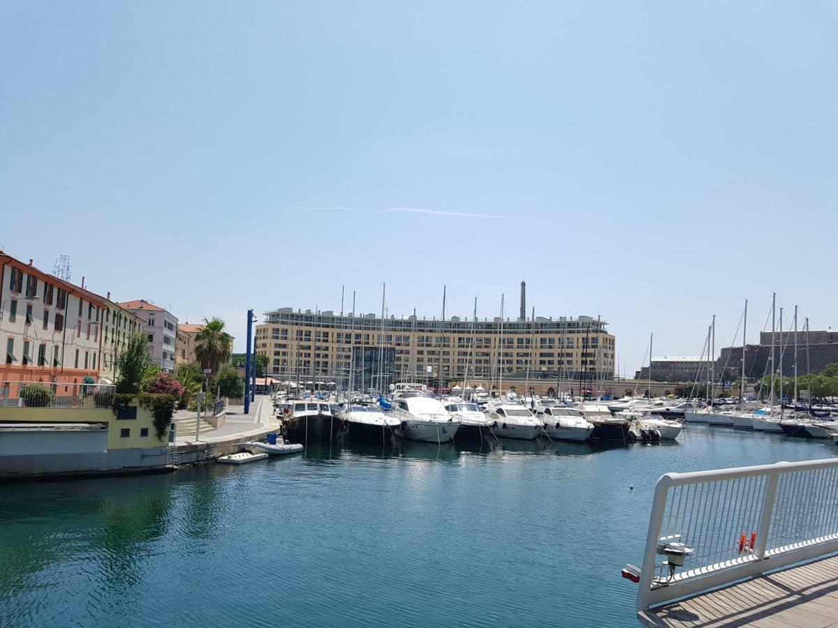 Appuntamento Al Porto Villa Savona Buitenkant foto