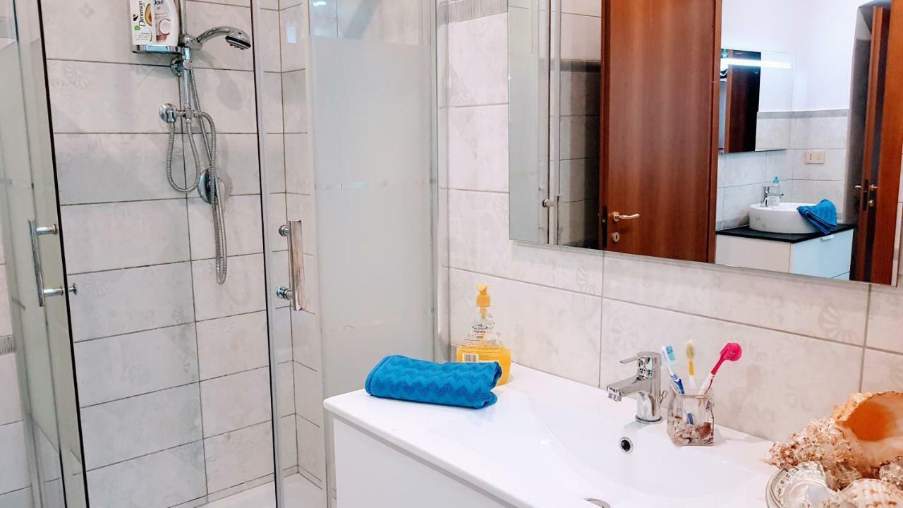 Appuntamento Al Porto Villa Savona Buitenkant foto